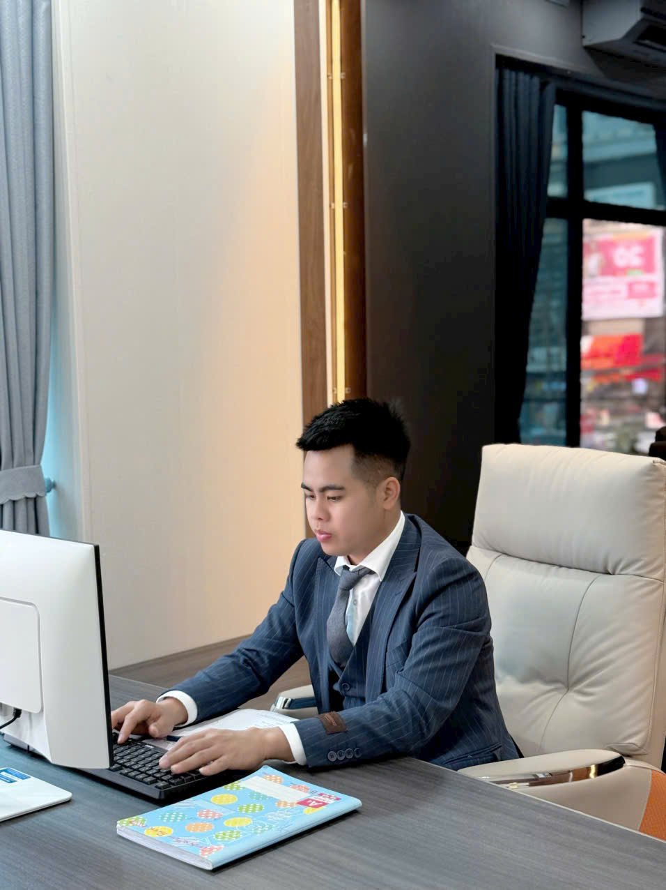 Tập thể cán bộ nhân viên Thành Của Group – Tận tâm, đoàn kết và vững bước phát triển.
